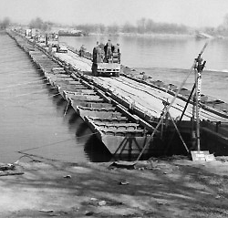 Station 9 | Rhine River Crossing